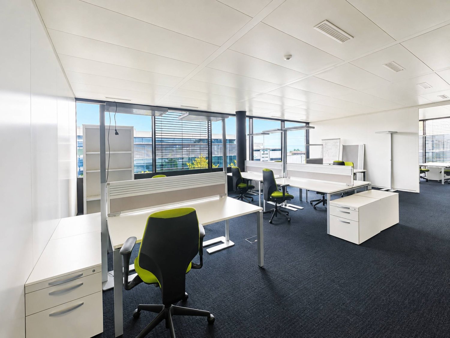 506m² office, photo 1 of 7