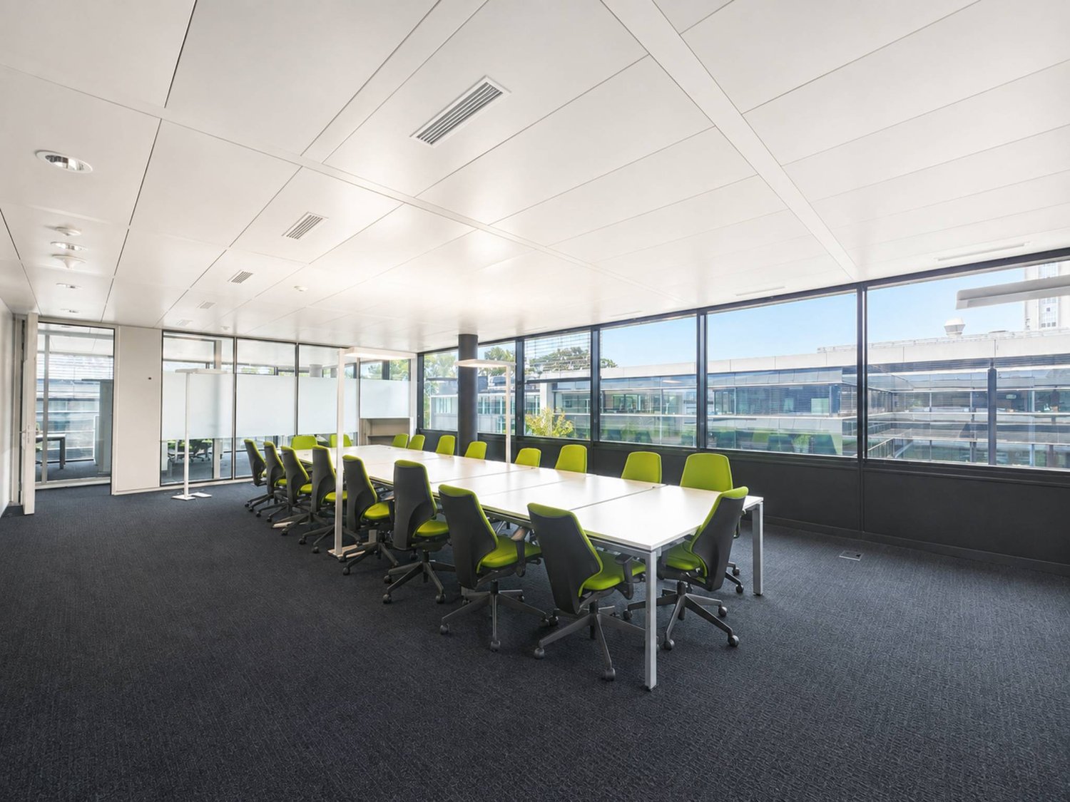 506m² office, photo 4 of 7