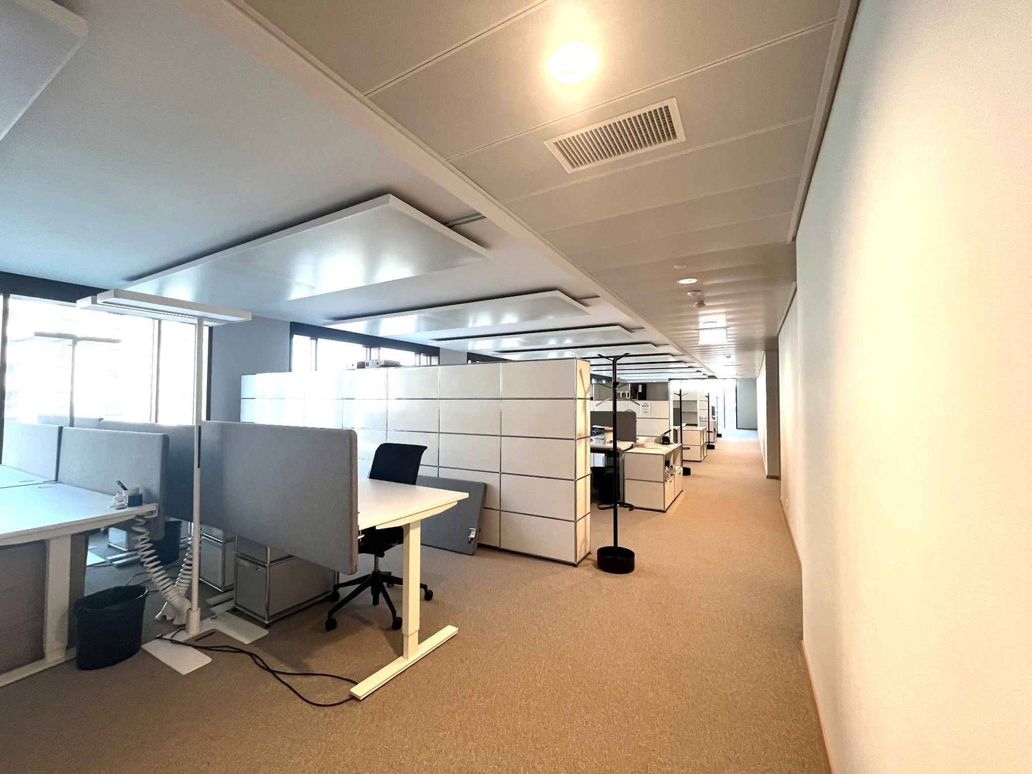 300m² office, photo 7 of 10