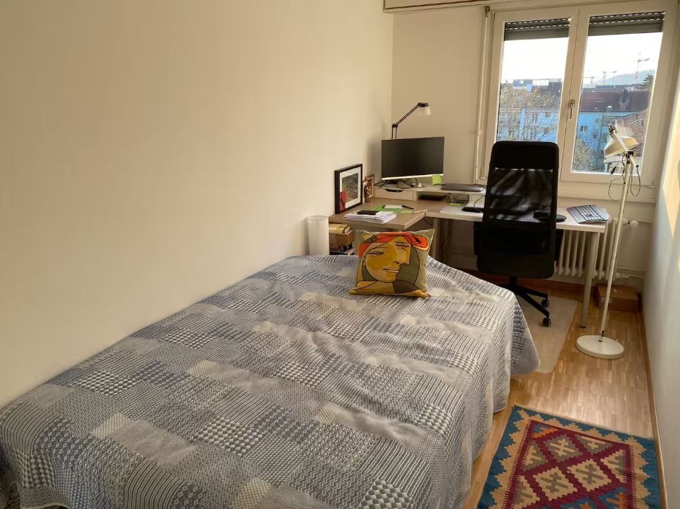 Stanza in un appartamento condiviso