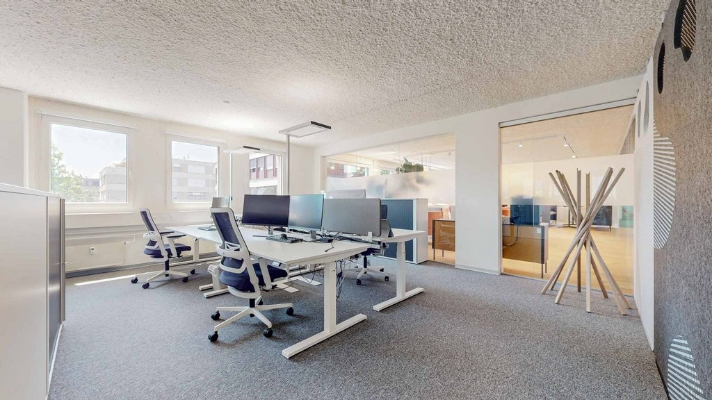 870m² office, photo 2 of 8