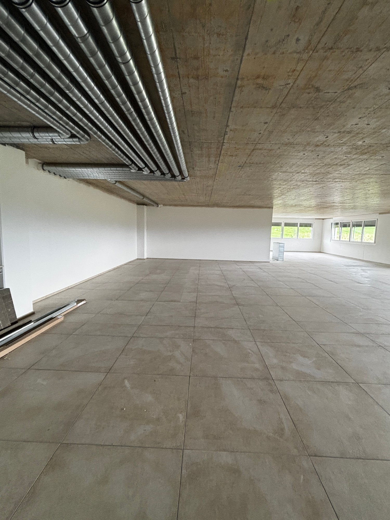 277m² commercial, photo 3 of 10
