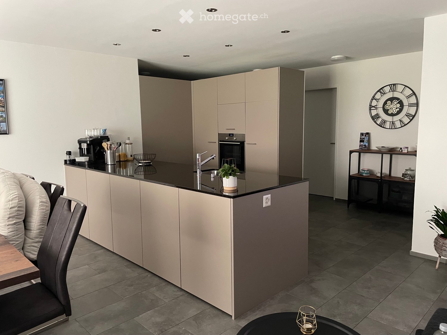 3 rooms apartment, photo 1 of 5