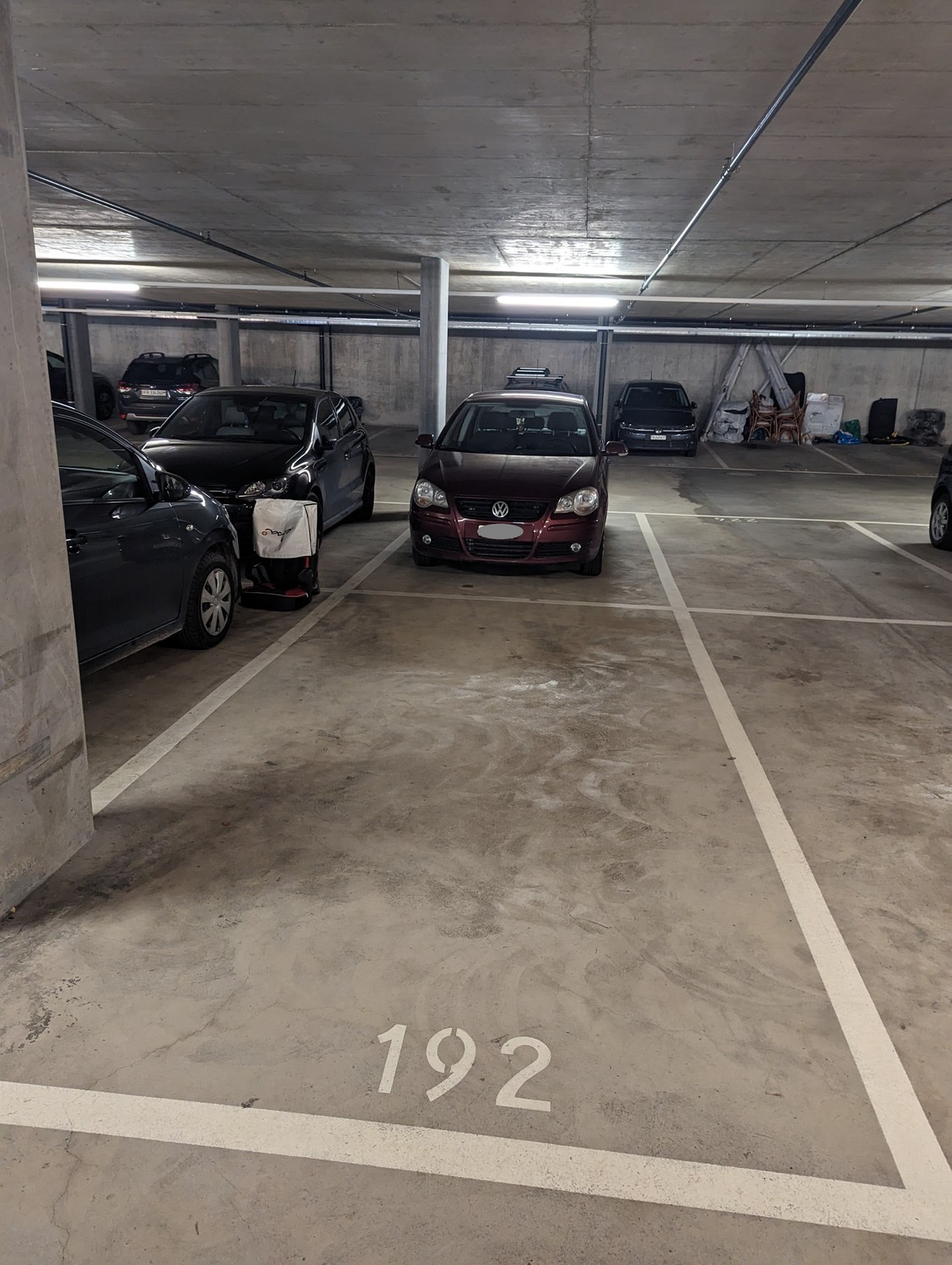 Underground slot, photo 1 of 4