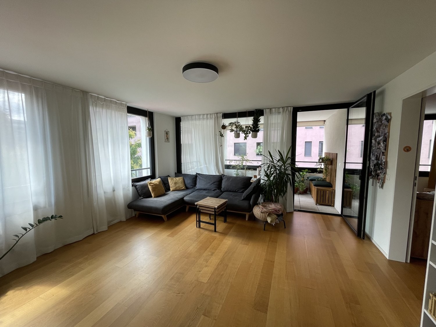 4 rooms furnished flat, photo 2 of 8