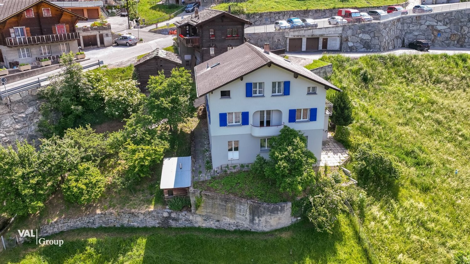 9 pièces maison individuelle, photo 2 sur 10