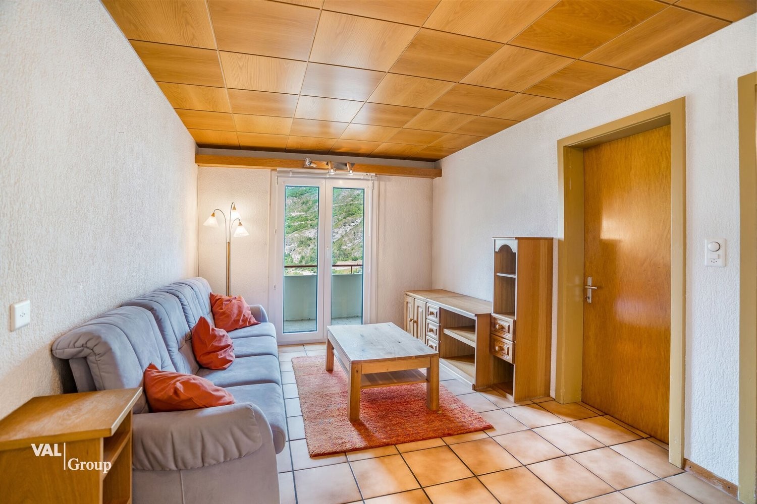 9 pièces maison individuelle, photo 3 sur 10