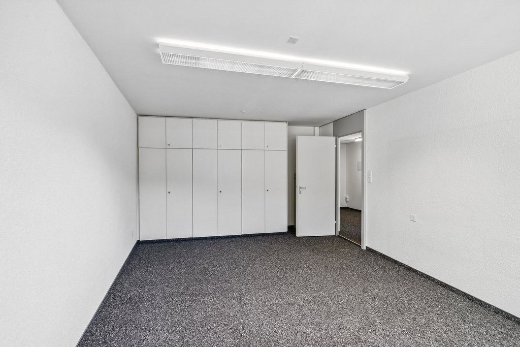 111m² office, photo 9 of 9