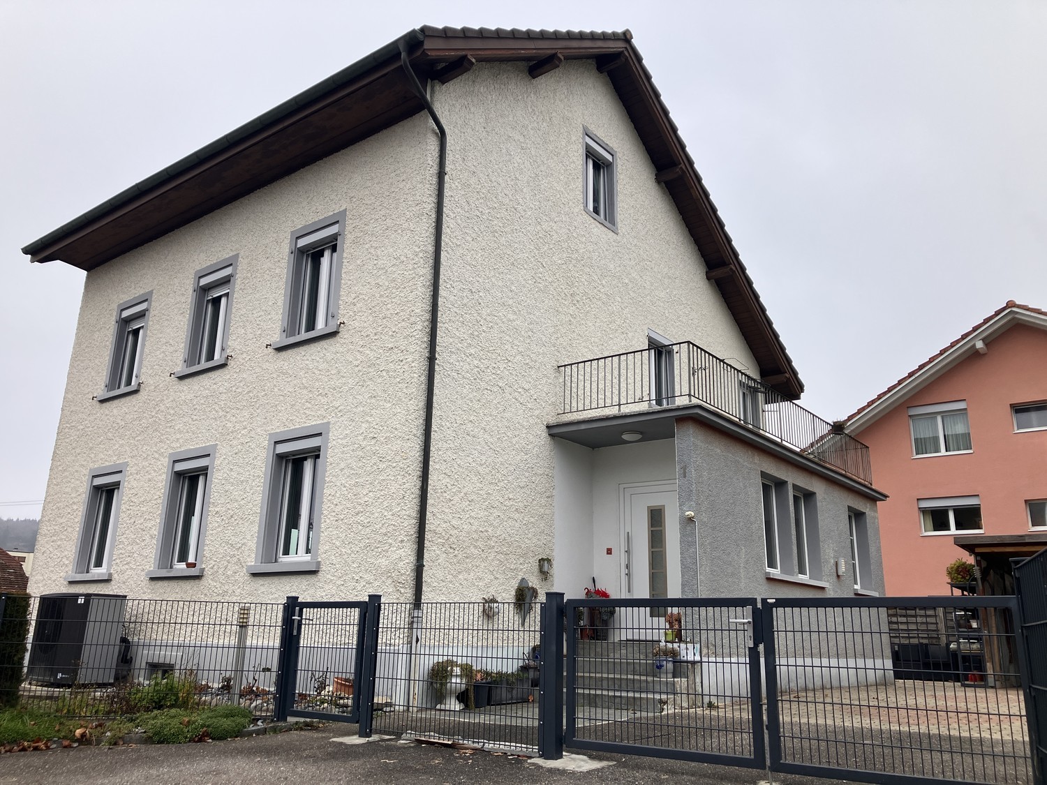 9 pièces maison individuelle