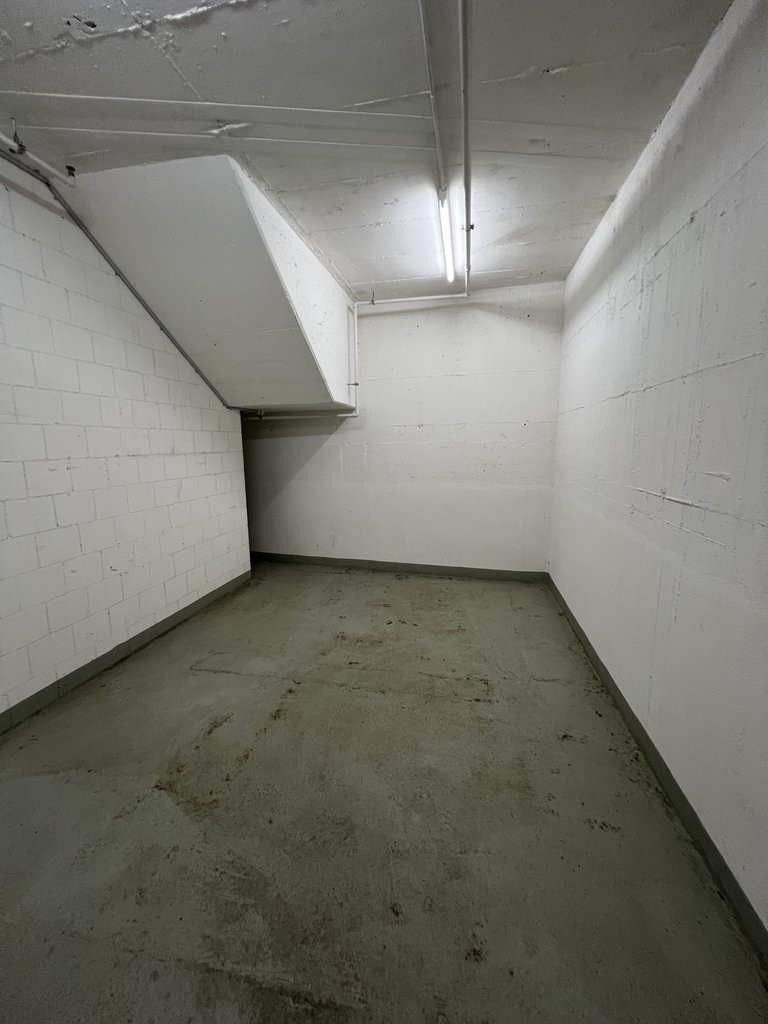 36m² locale di deposito