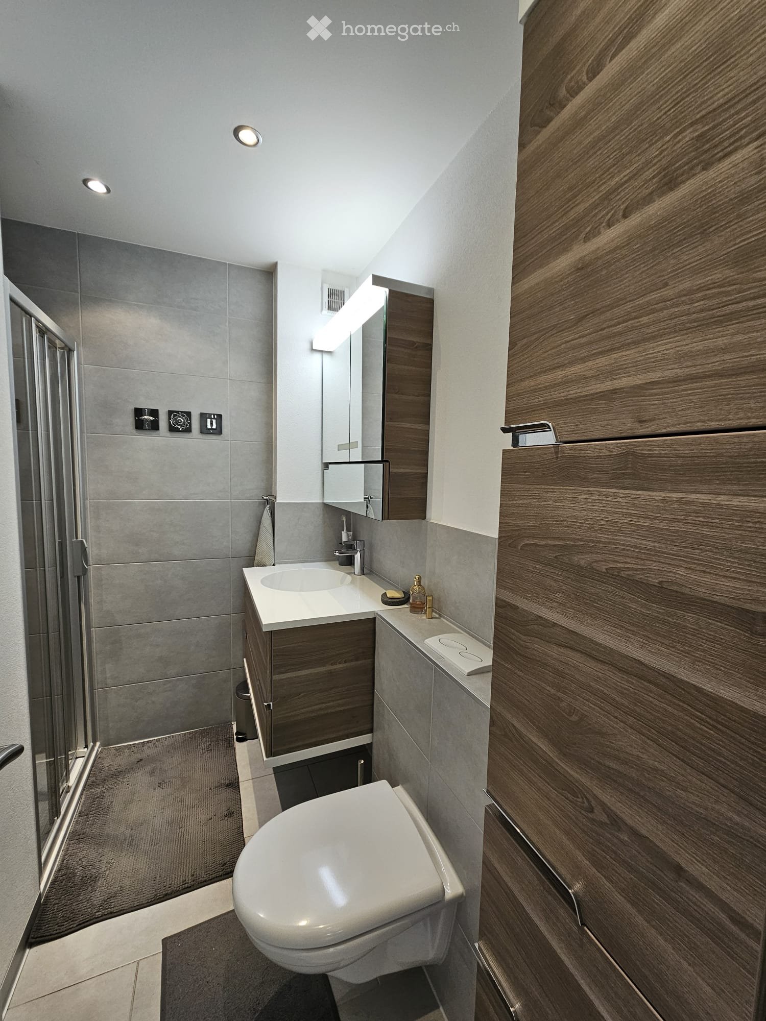 6 rooms apartment, photo 3 of 5