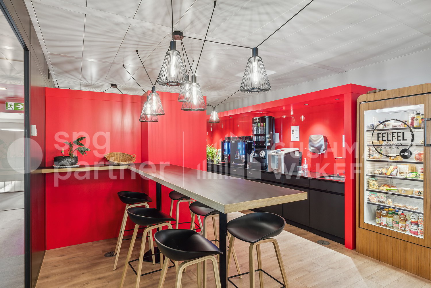 300m² office, photo 9 of 10