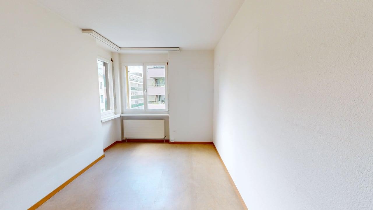 4 rooms apartment, photo 7 of 10