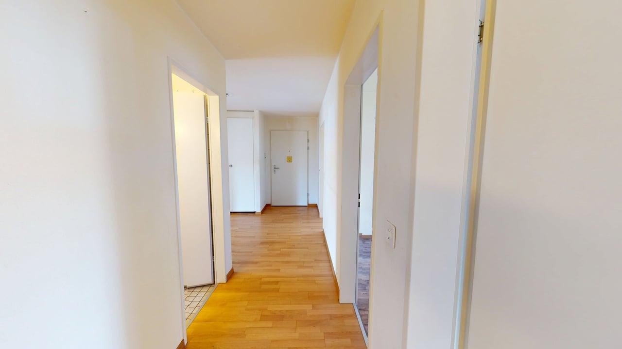 4 rooms apartment, photo 4 of 10