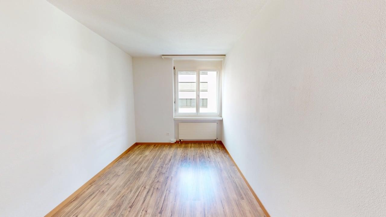 4 rooms apartment, photo 8 of 10