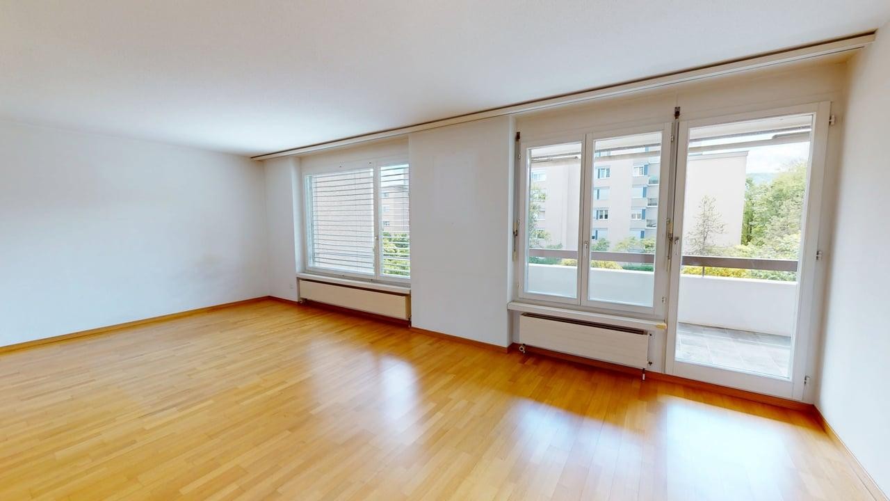 4 rooms apartment, photo 2 of 10