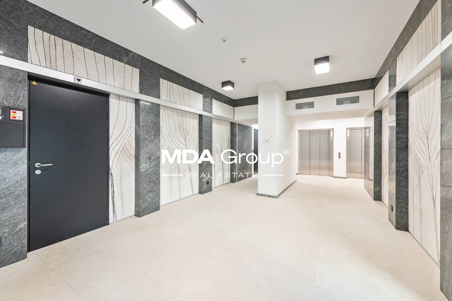 2000m² office, photo 3 of 10