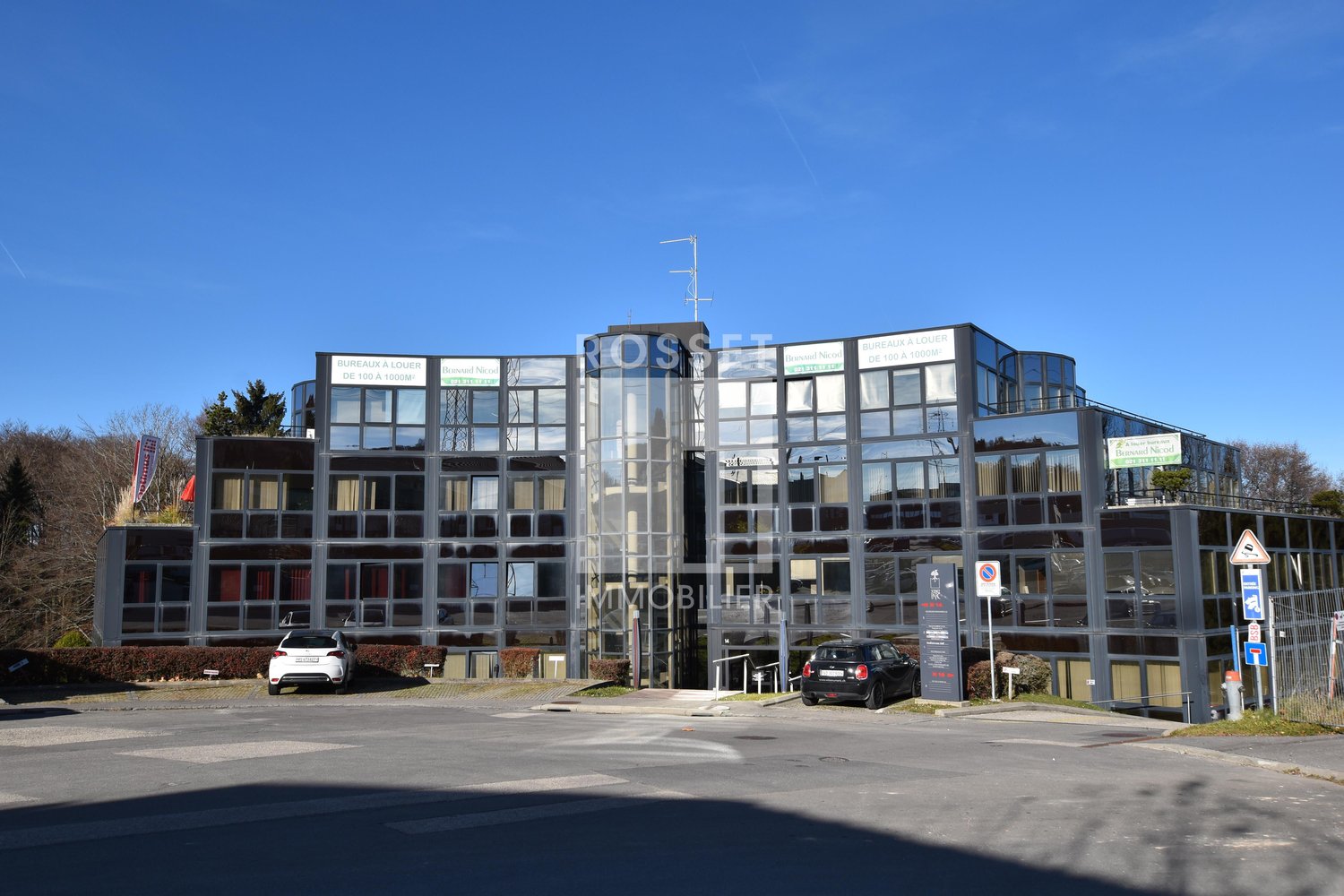 134m² office, photo 1 of 3