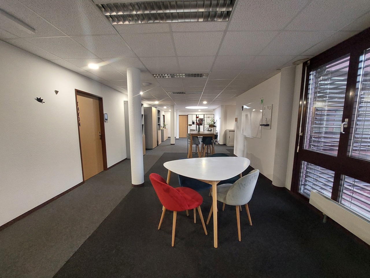 42m² office, photo 2 of 9