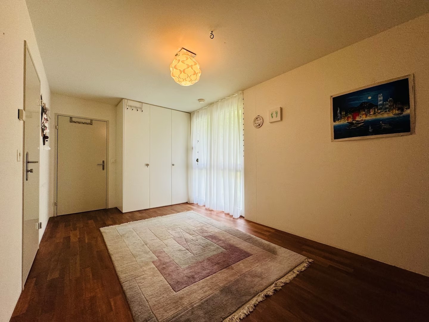 Furnished 2.5-room apartment (70 m2) with large terrace and hot tub - temporary sublet from now (all inclusive + 1 Gbit/s internet), photo 8 of 10