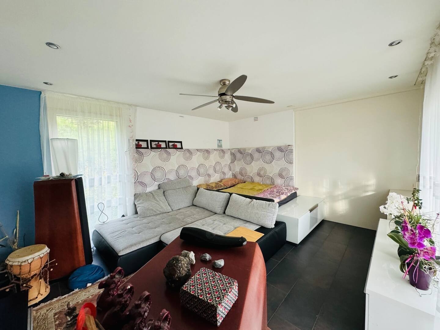Furnished 2.5-room apartment (70 m2) with large terrace and hot tub - temporary sublet from now (all inclusive + 1 Gbit/s internet), photo 9 of 10