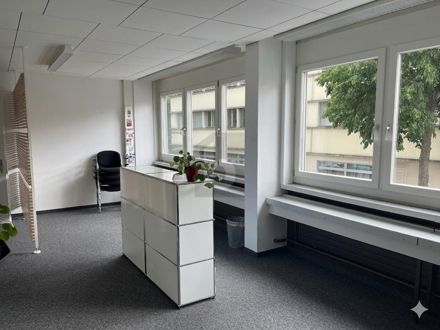 430m² office, photo 4 of 4