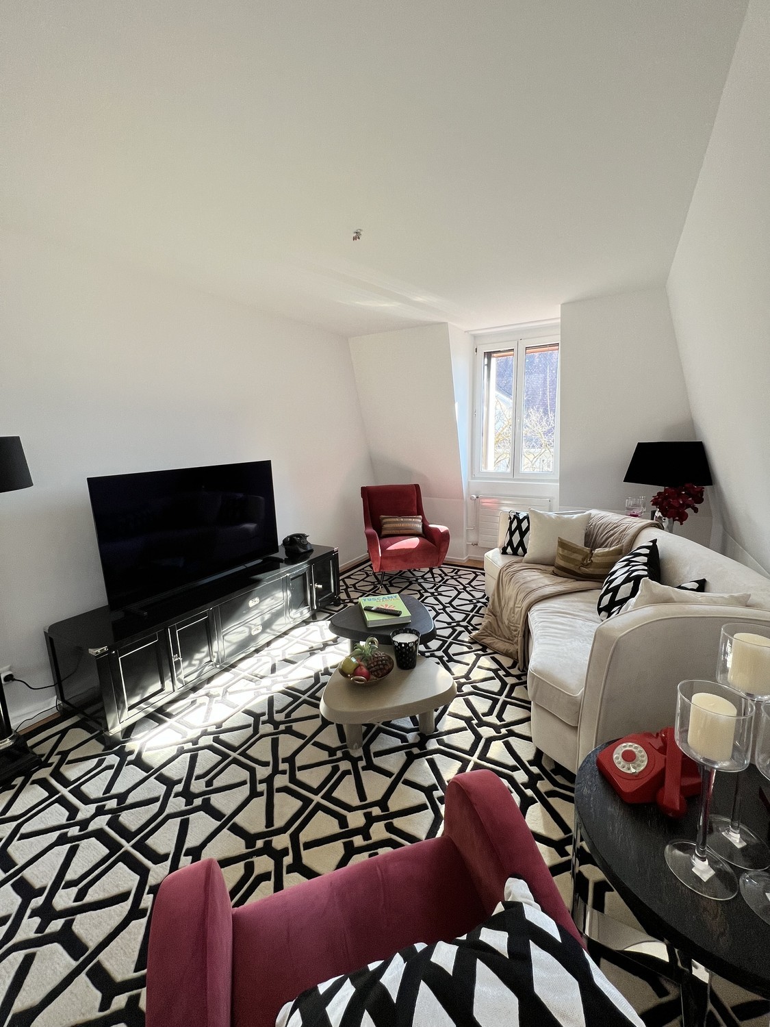 2 rooms apartment, photo 1 of 9