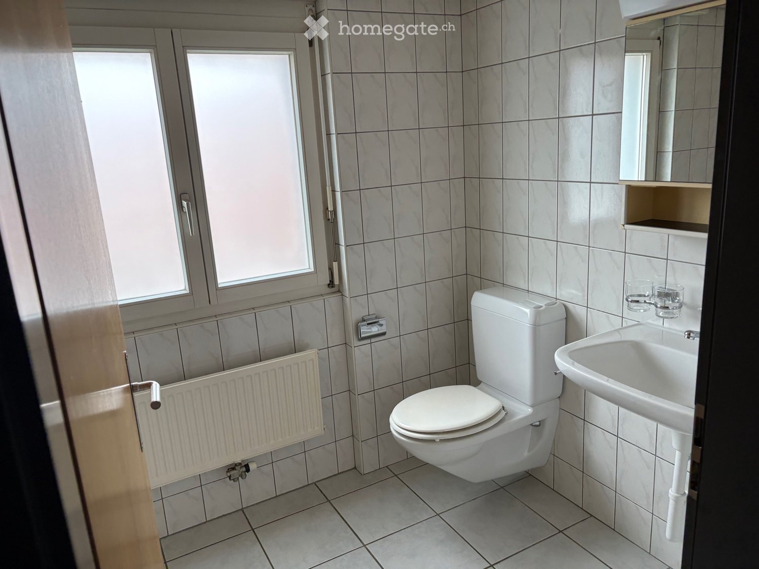 5 rooms apartment