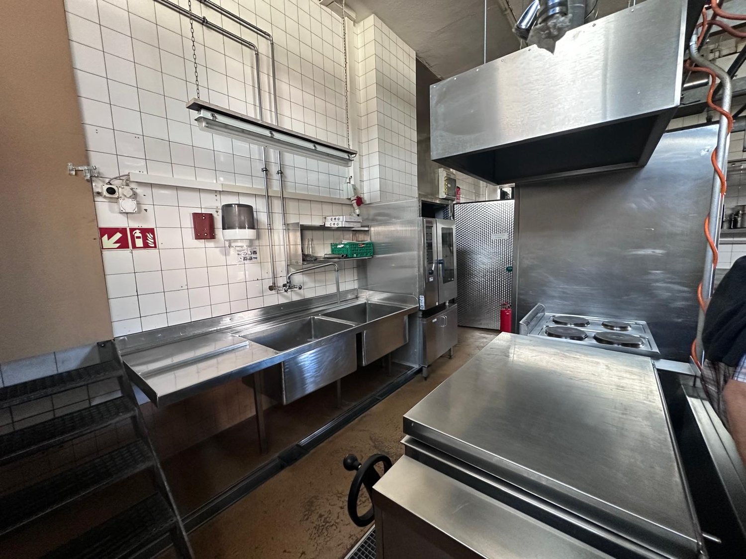 Restaurant, photo 7 of 10