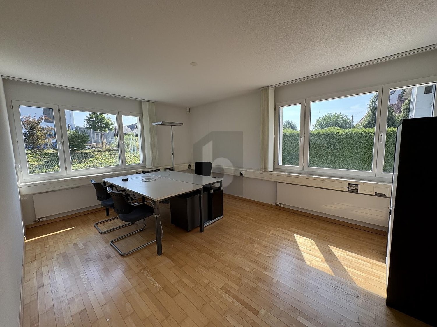 380m² office, photo 4 of 4