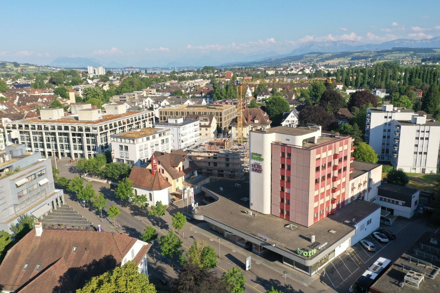 140m² de commerce