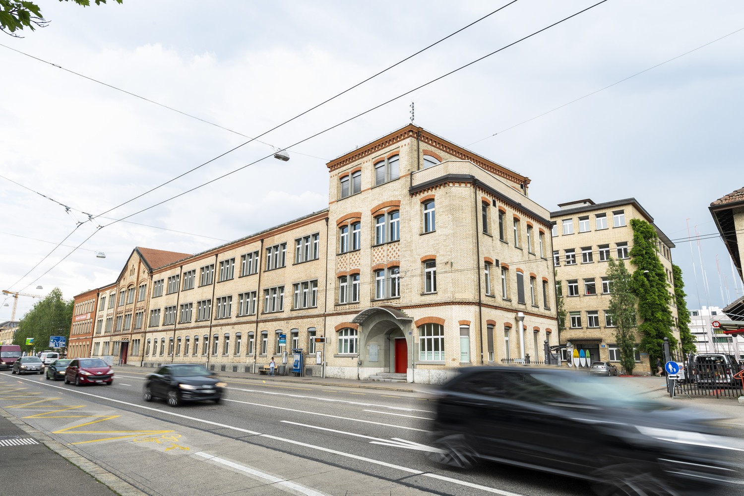 417m² bureau