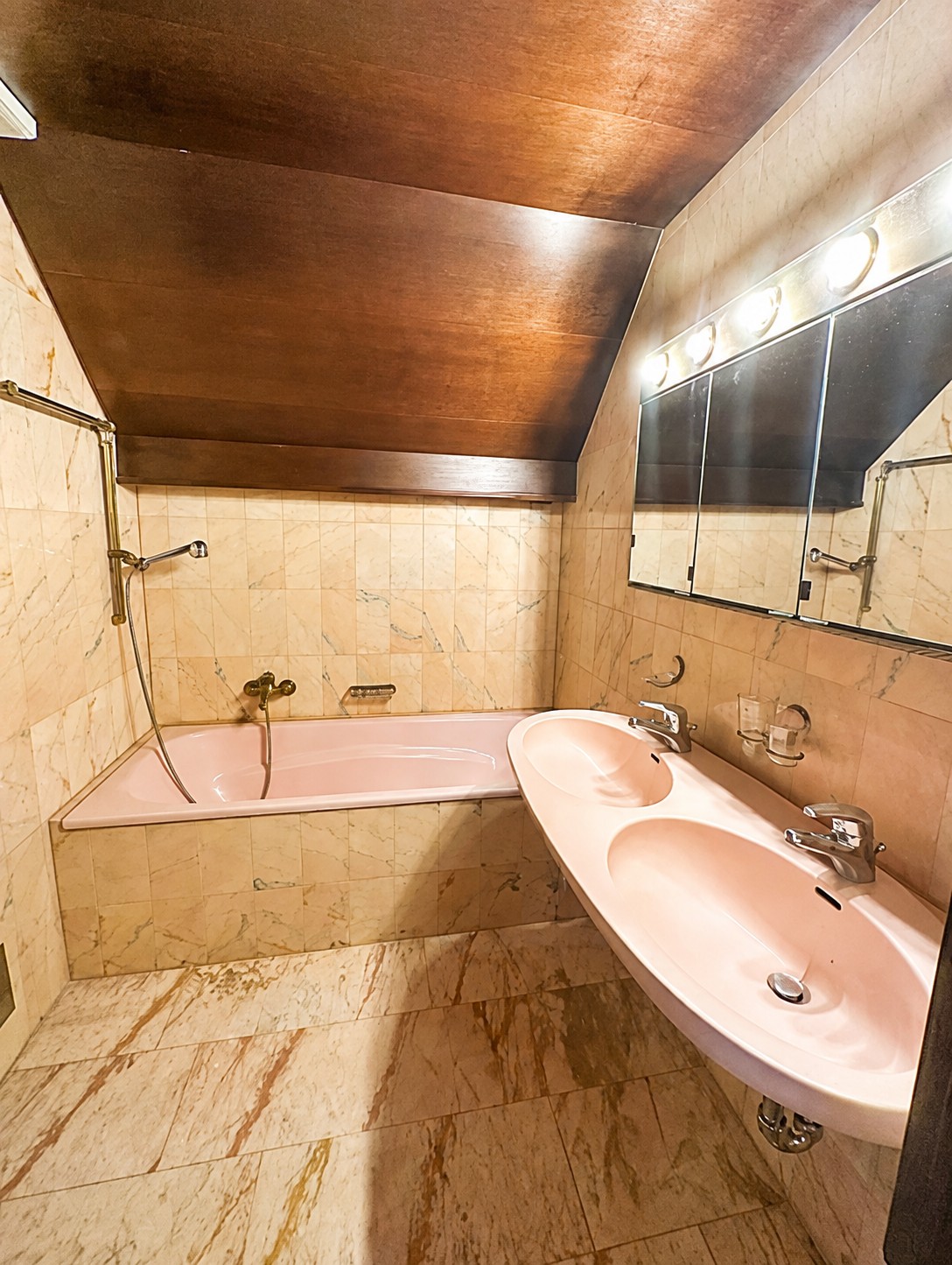 4 ½ rooms row house, photo 9 of 10