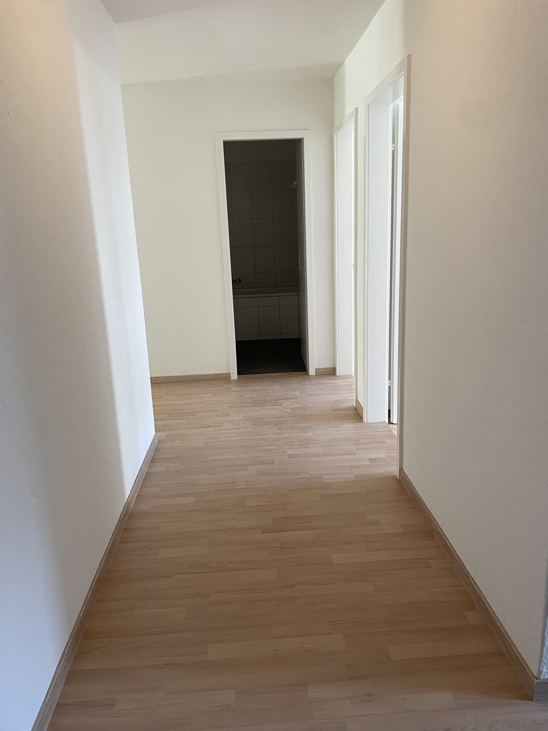 3 rooms apartment, photo 5 of 6