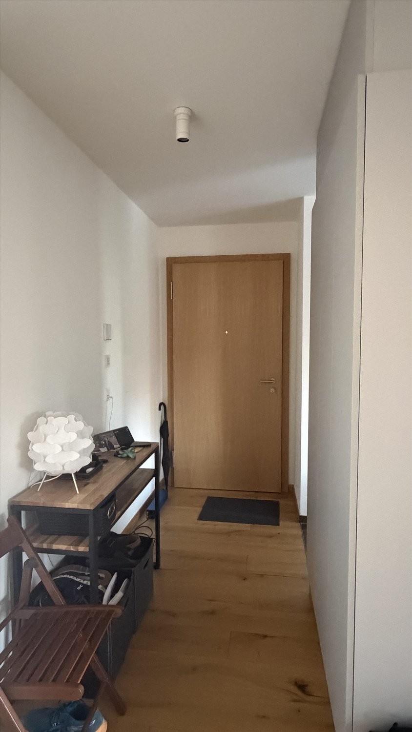 5 rooms apartment