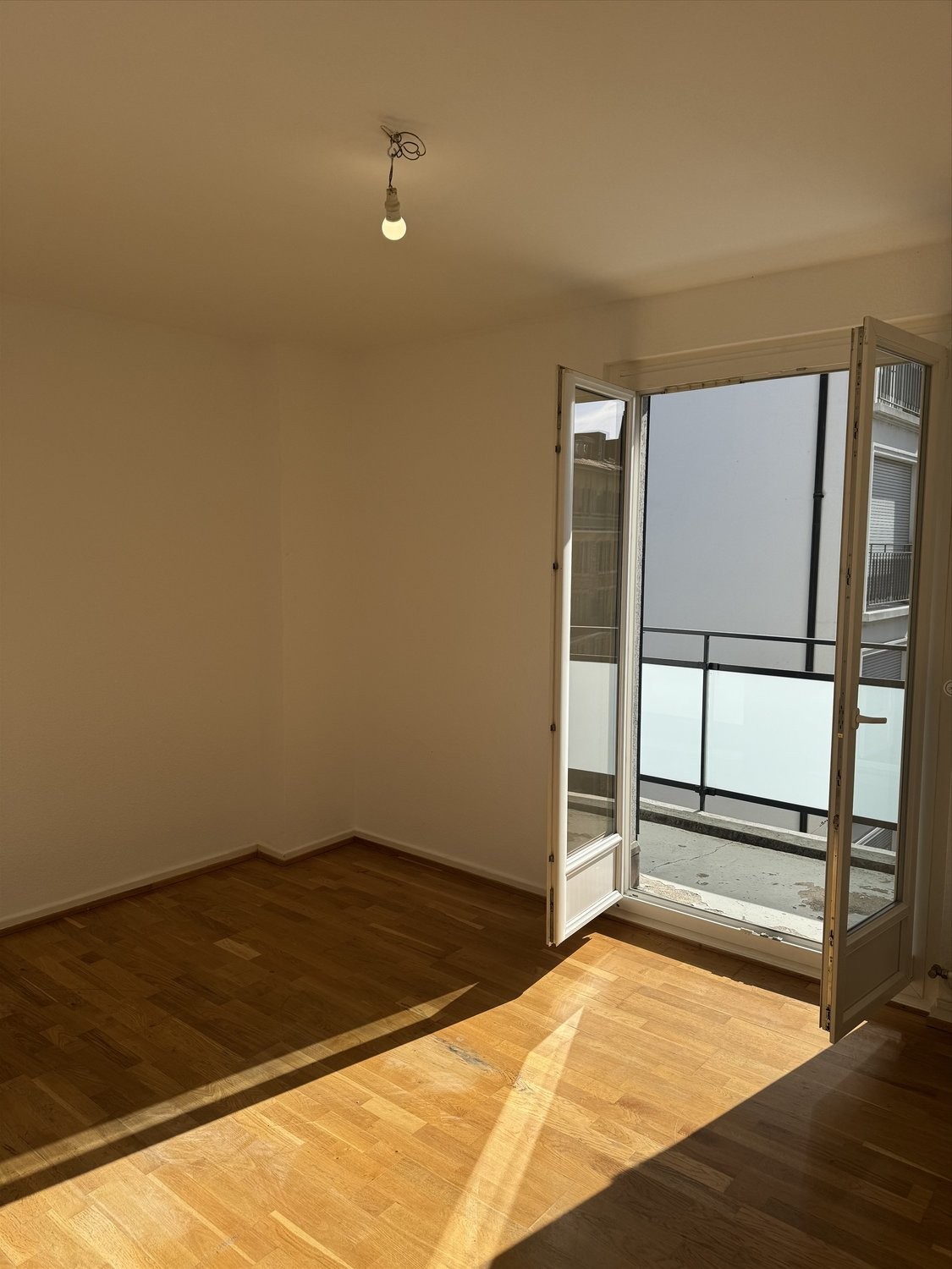 2 rooms apartment, photo 2 of 4