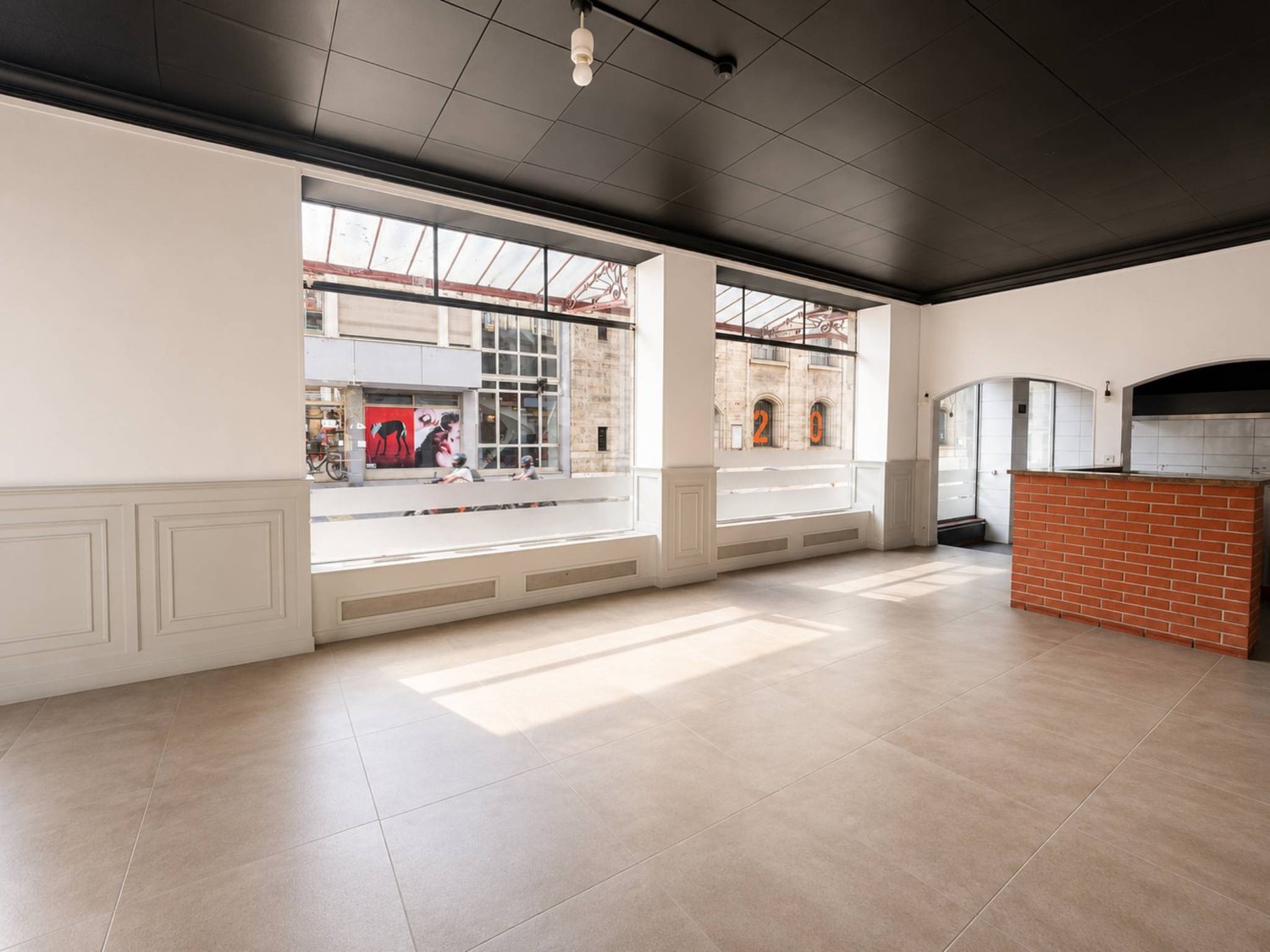 162m² arcade, photo 4 of 10