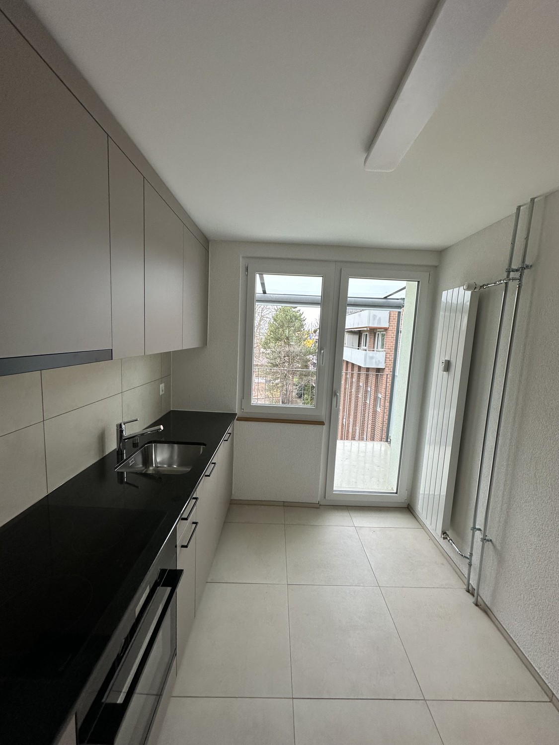 3 rooms apartment, photo 2 of 9