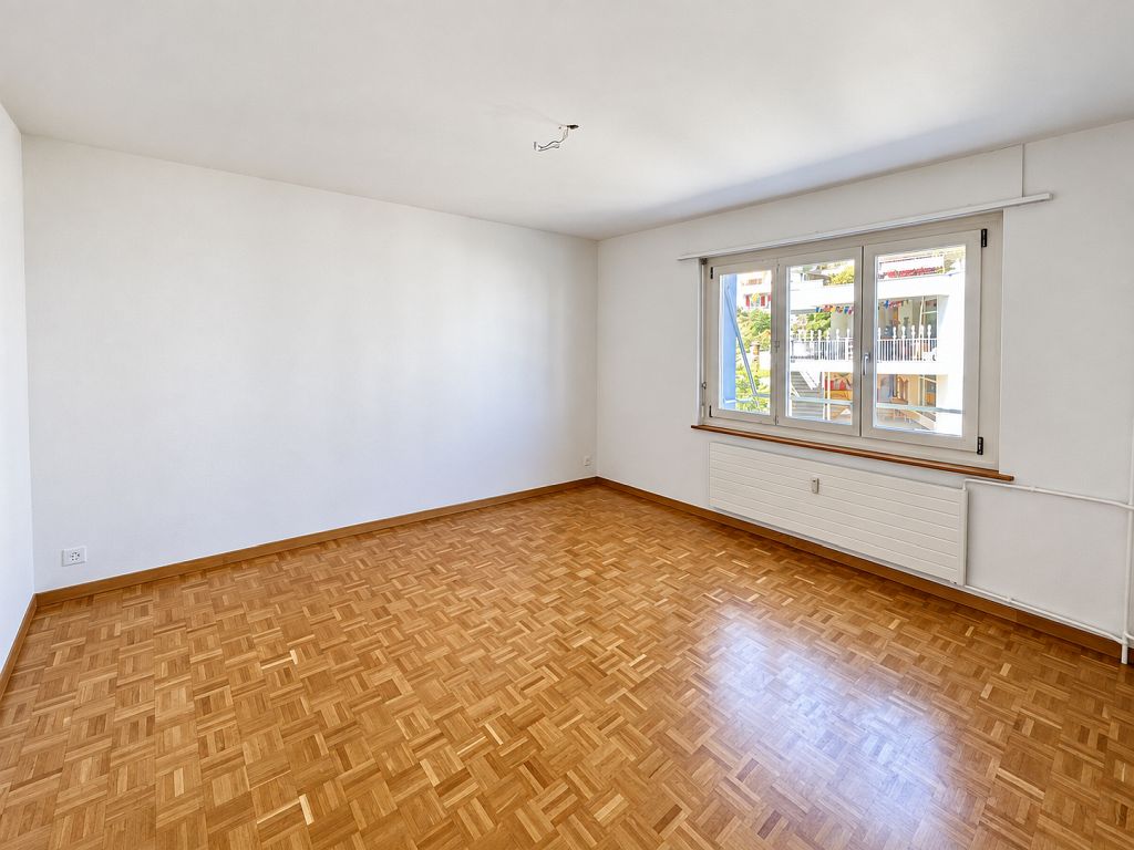 4 rooms apartment, photo 6 of 10