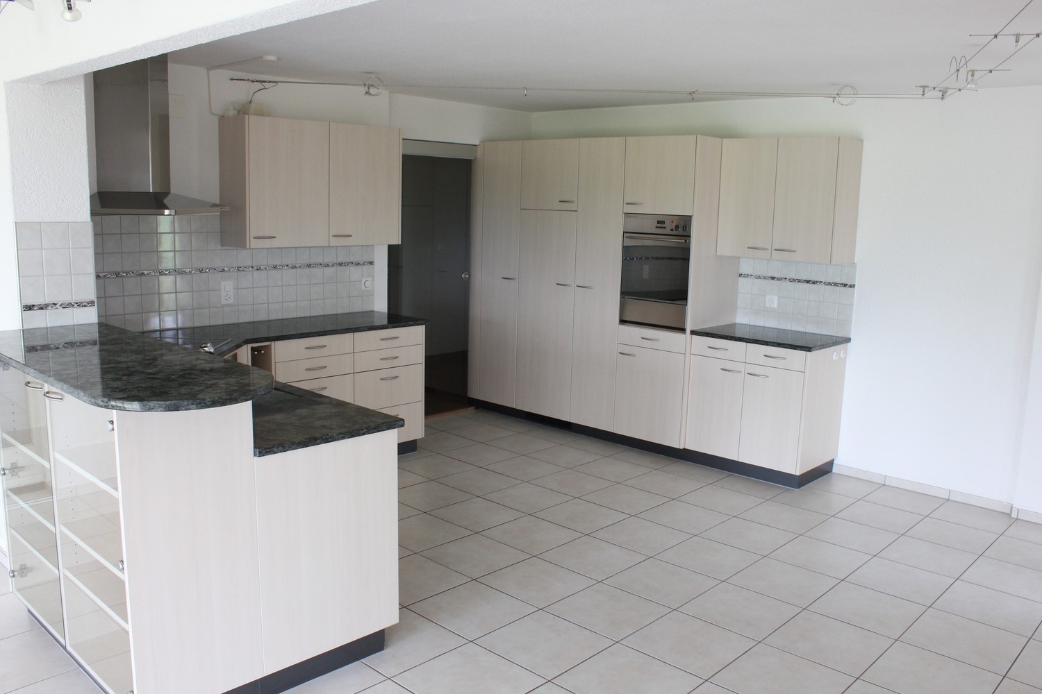 6 ½ rooms apartment, photo 4 of 10