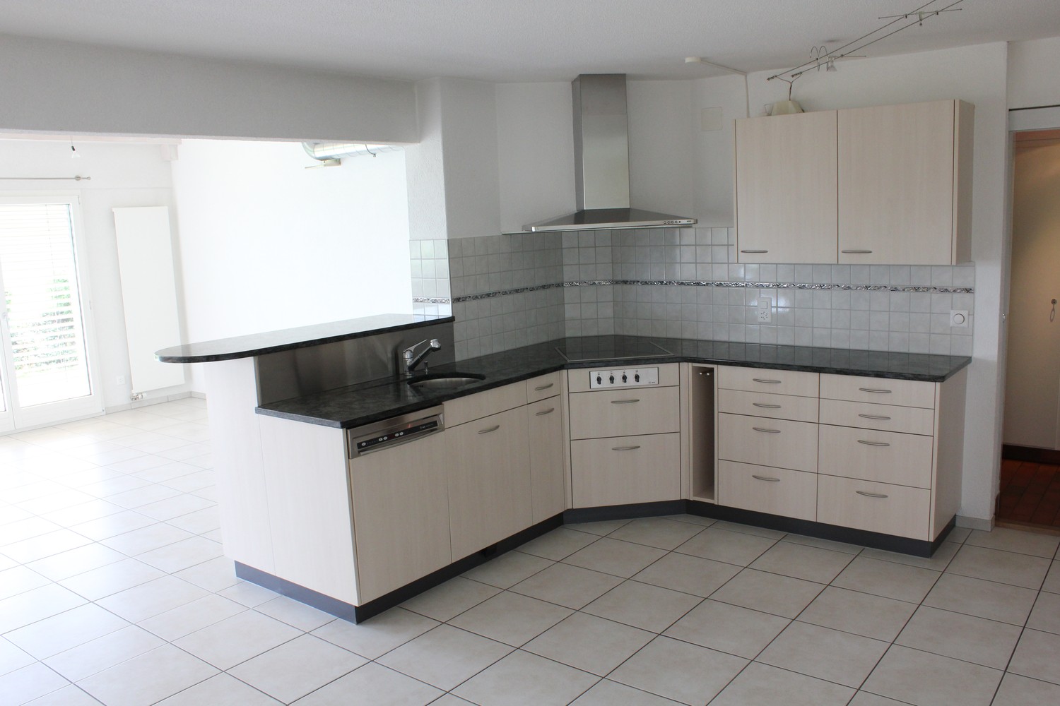 6 ½ rooms apartment, photo 1 of 10