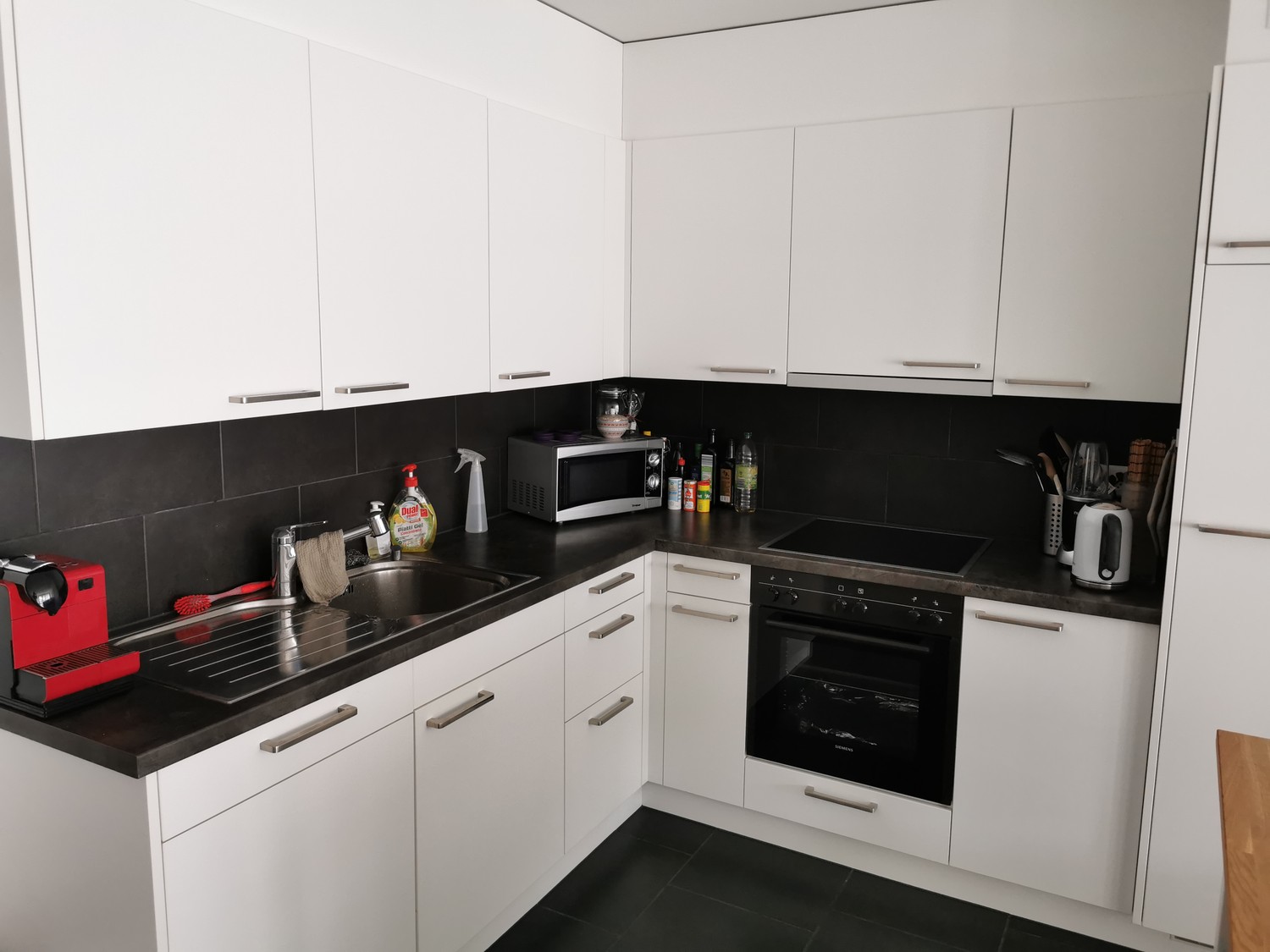 Furnished 3.5-room apartment for sublet in Zurich Schwamendingen–Stettbach, photo 4 of 10