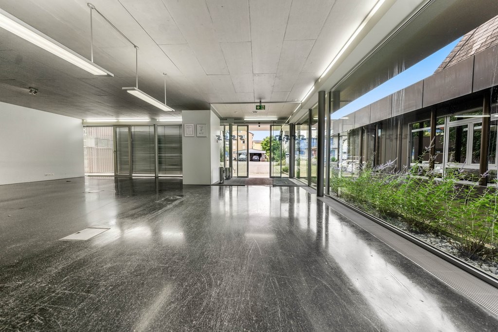 68m² office, photo 5 of 8