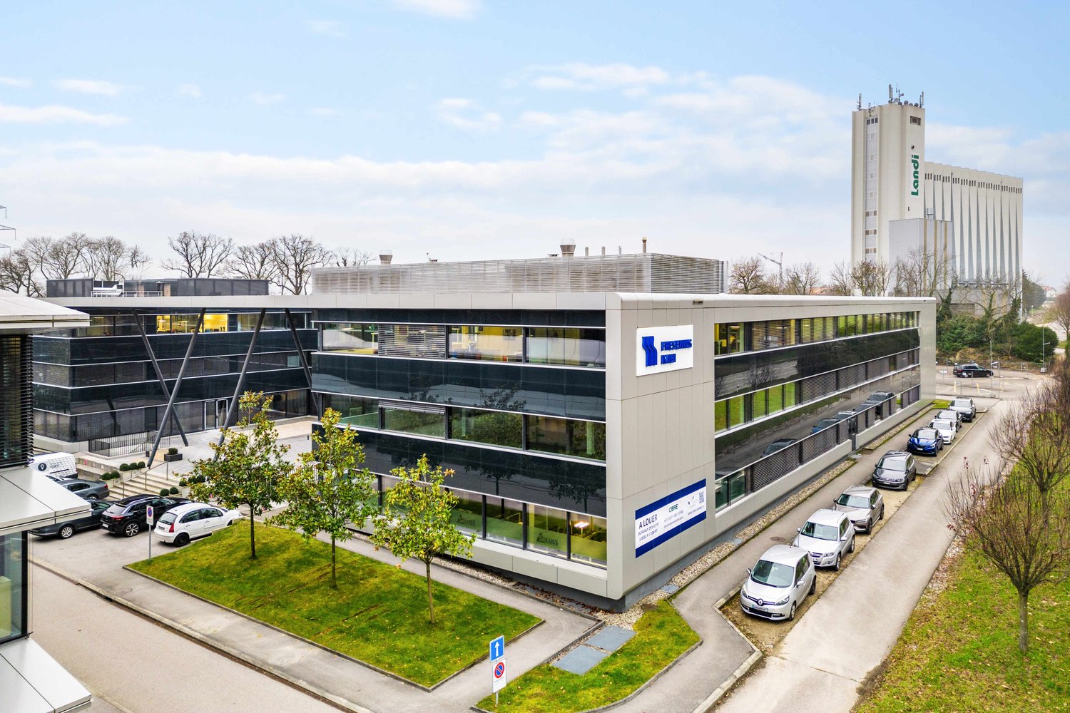 324m² Büro