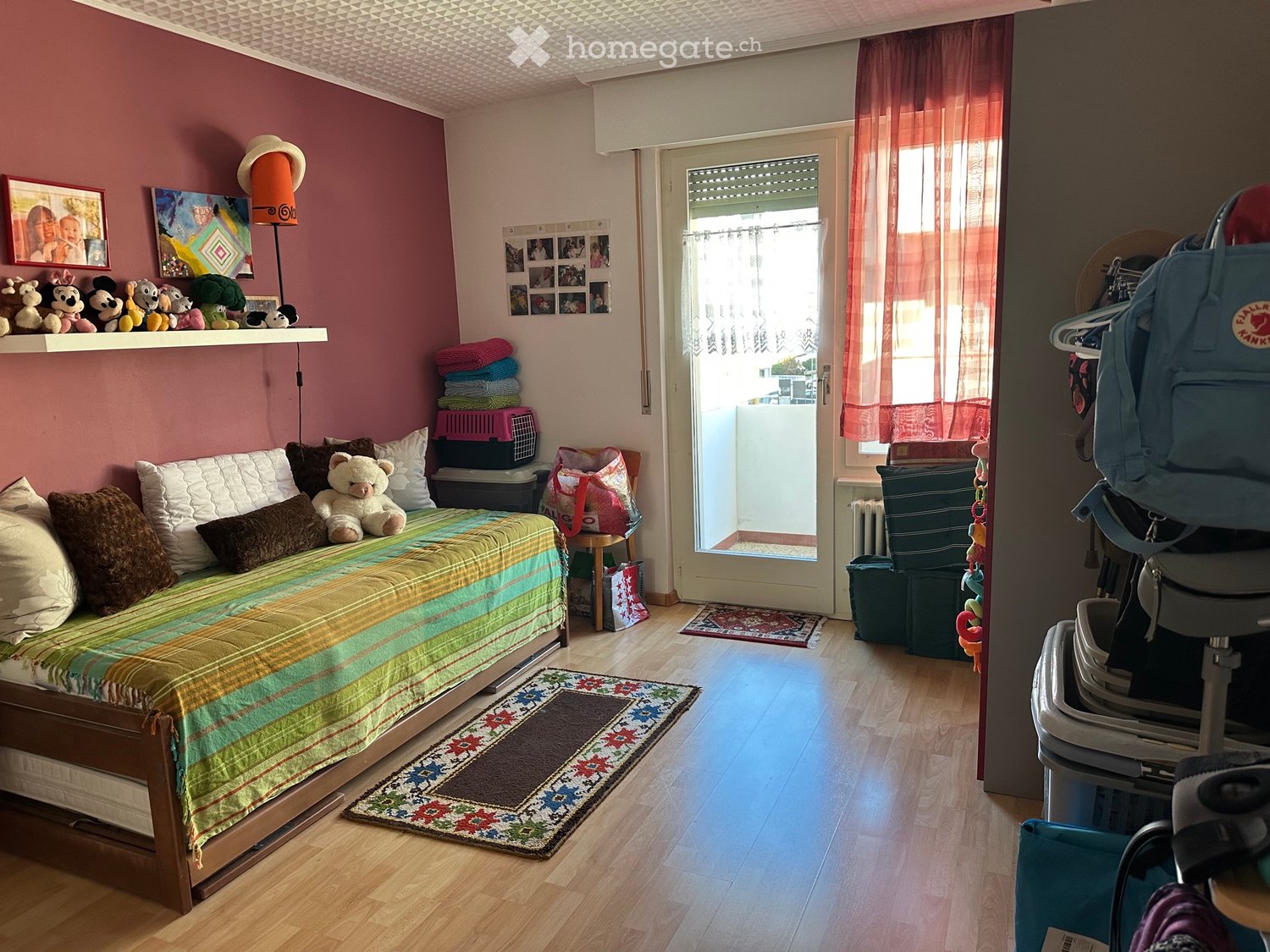 1 room single room