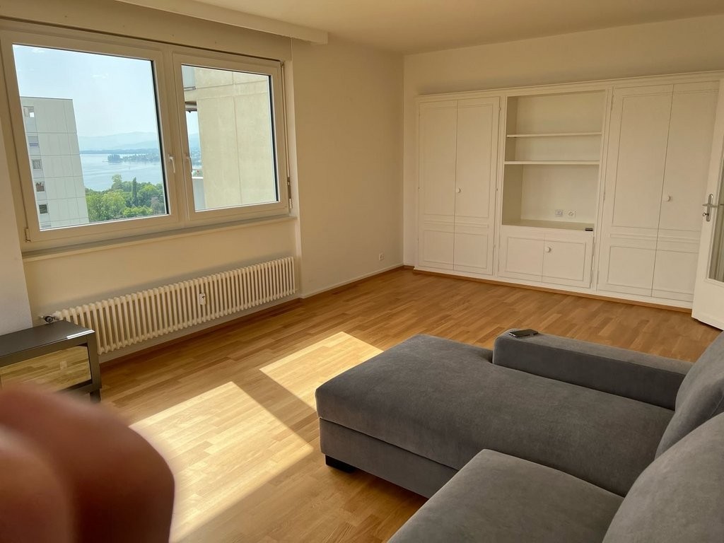 2 rooms apartment, photo 2 of 10