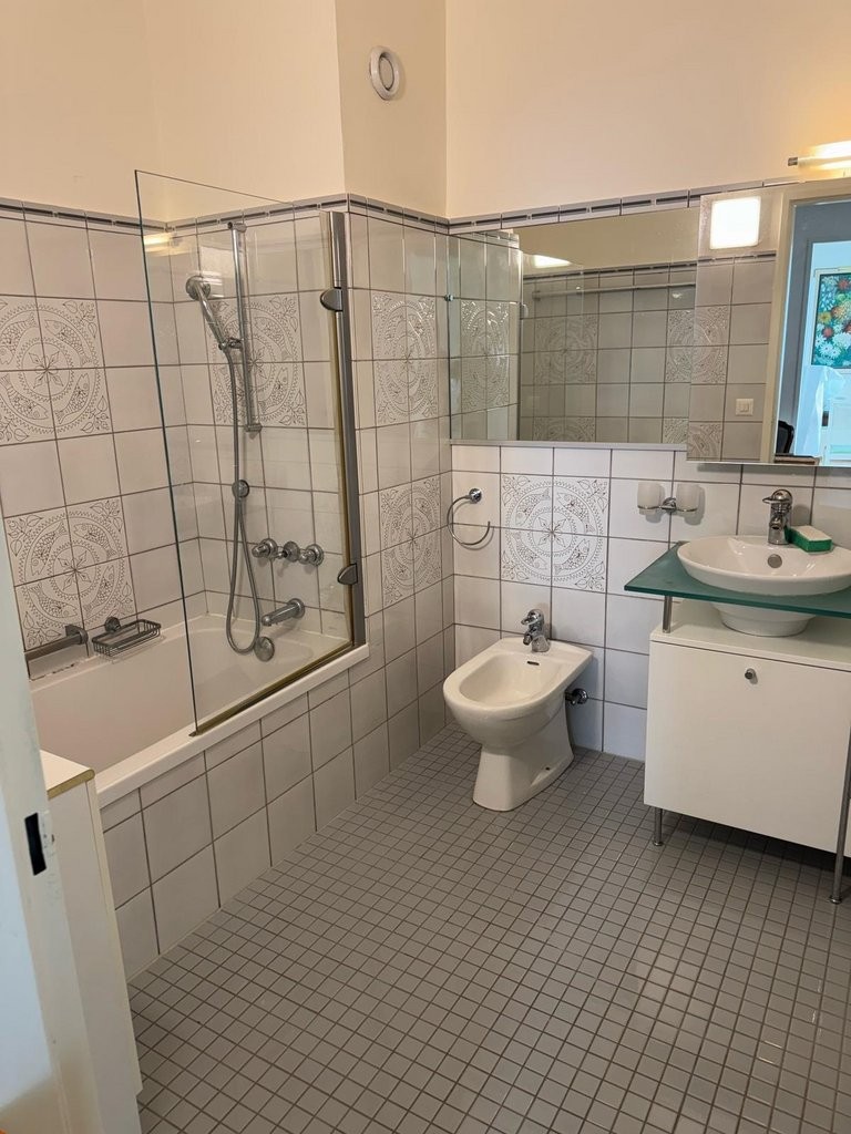 2 rooms apartment, photo 3 of 10