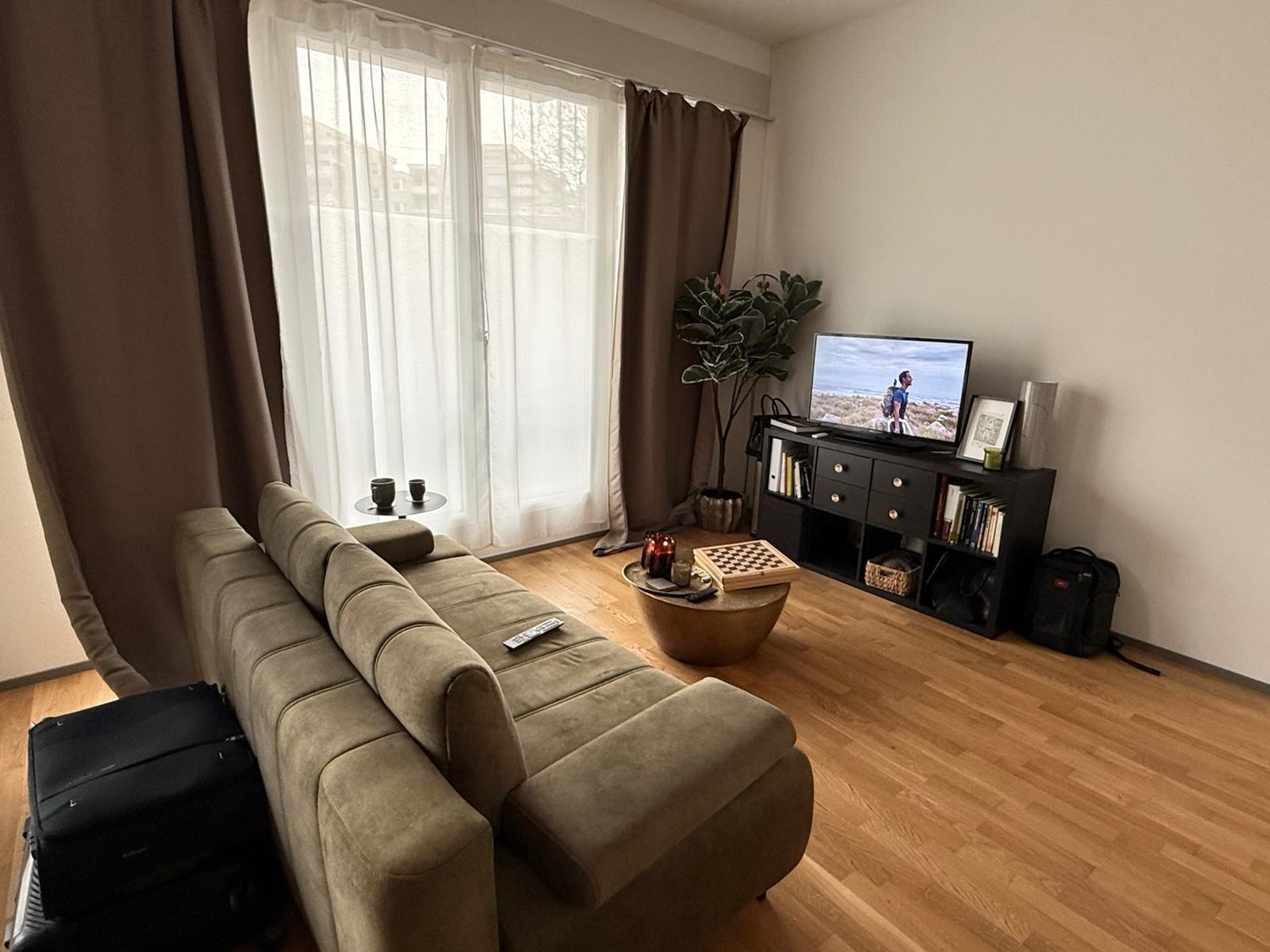 2 rooms apartment, photo 2 of 10