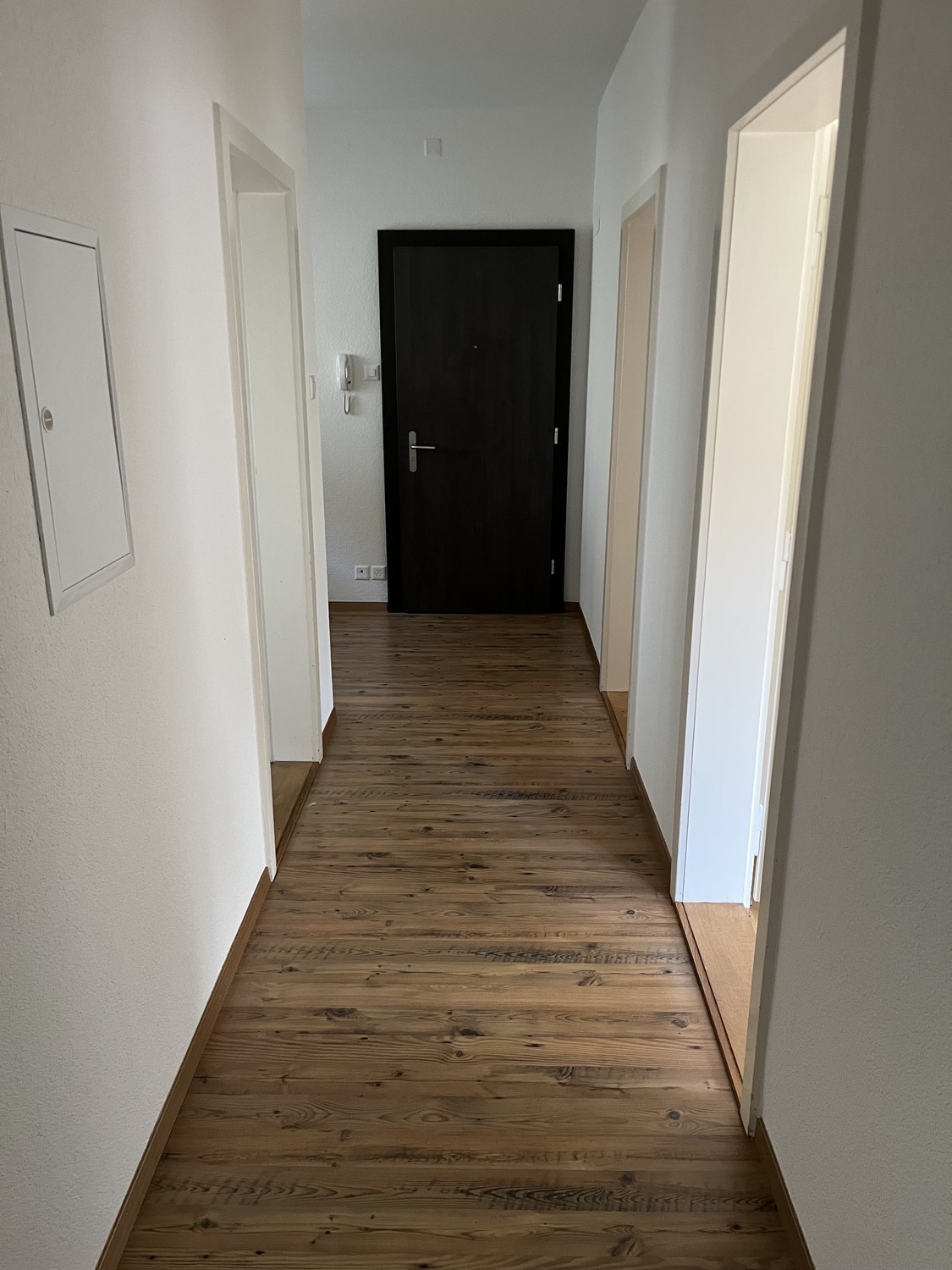 Appartement de 2 ½ pièces, photo 1 sur 7