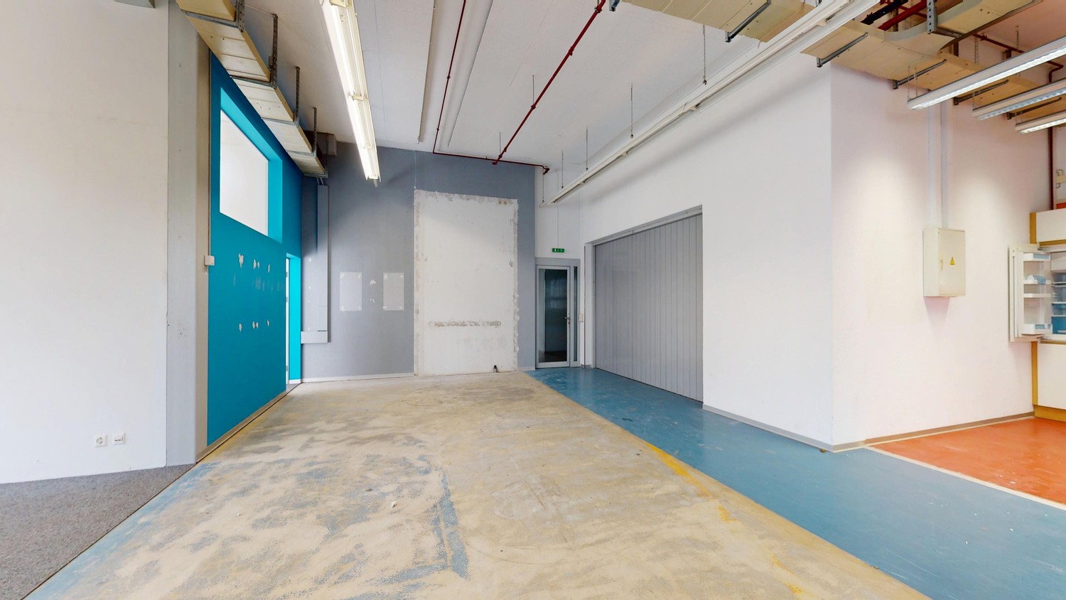 235m² commercial, photo 7 of 8